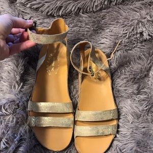Kirk-Ease Sandals